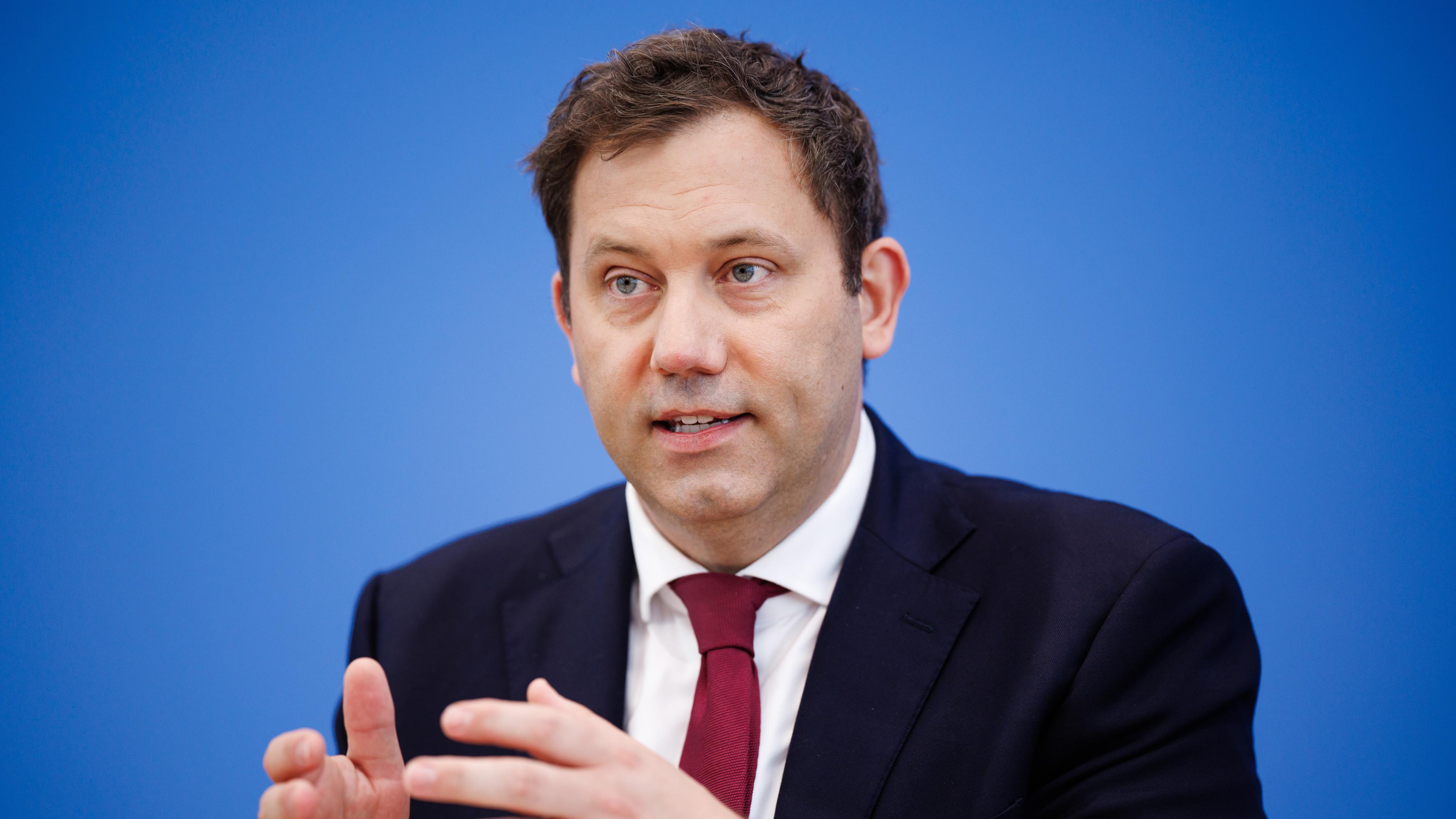 German finance minister presents draft for federal budget of 2026