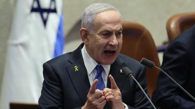 Der israelische Ministerpräsident Benjamin Netanjahu hält eine Rede zur Eröffnung der Wintersitzung des israelischen Parlaments, der Knesset
