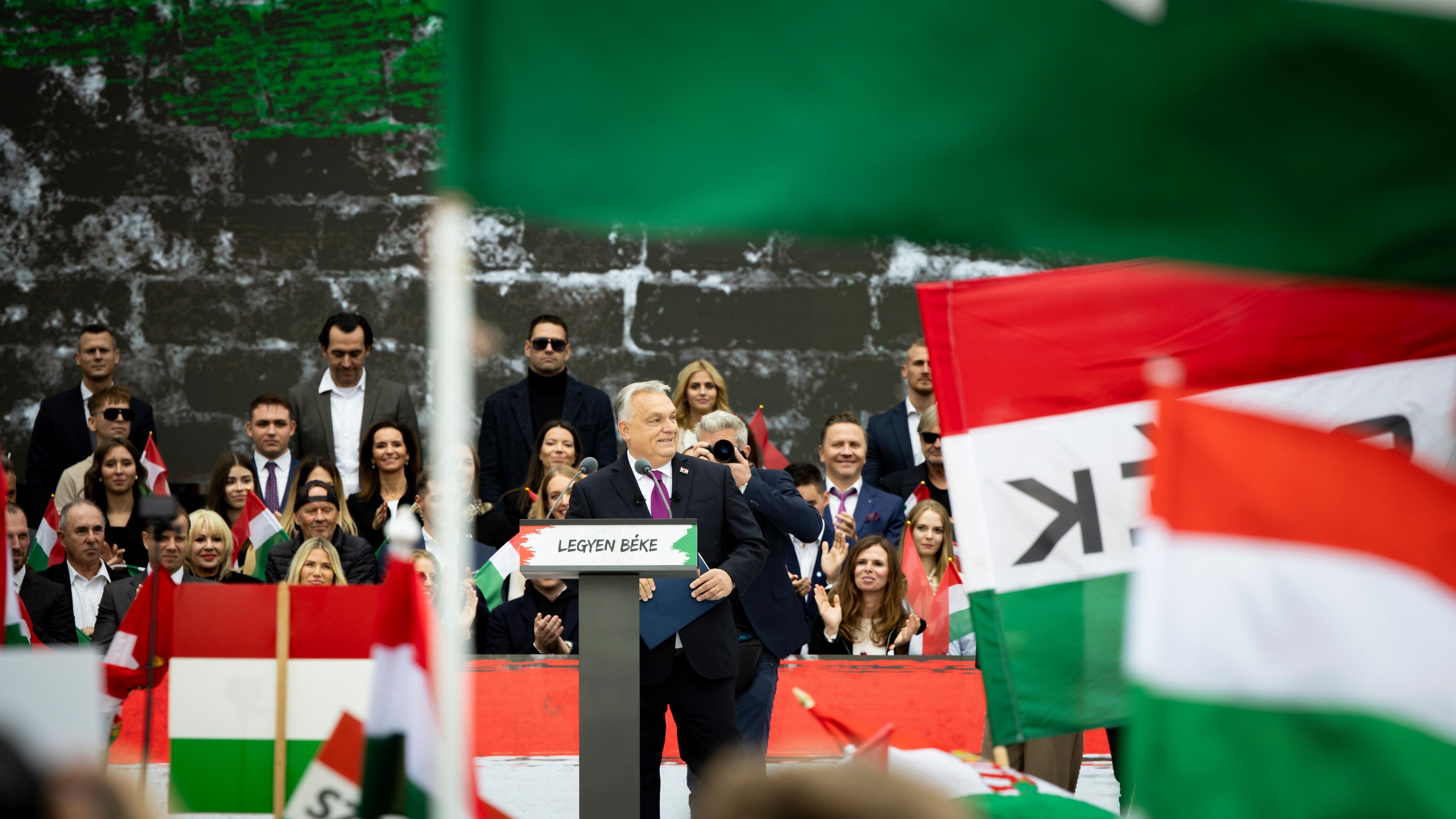 Premierminister Orban auf einer Rede während der Zeremonie.