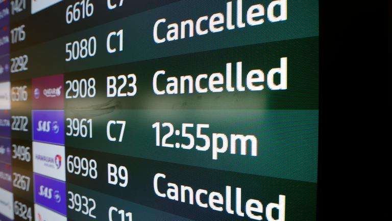 Die FAA wird aufgrund des Regierungsstillstands den Flugverkehr an großen Flughäfen reduzieren.