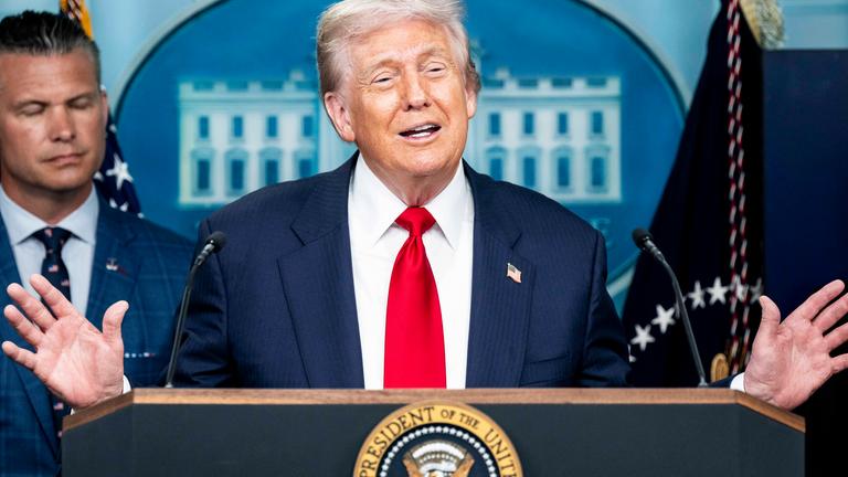 Trump spricht am 11. August 2025 in Washington