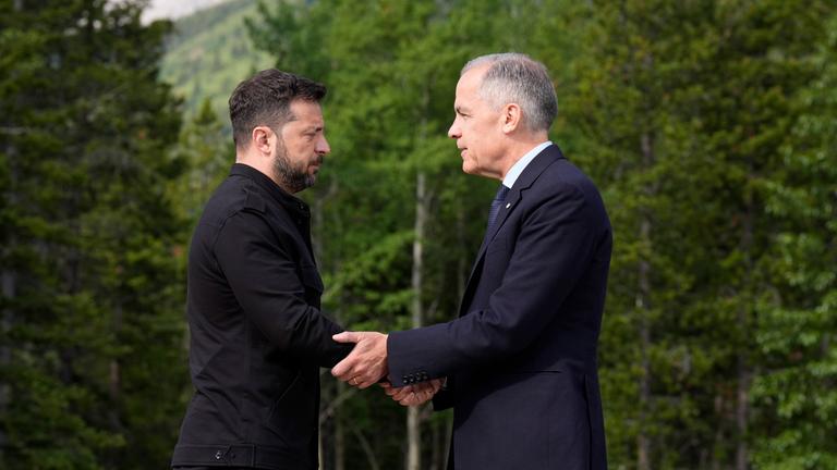 Selenskyj in Kanada beim G7 in Kanada mit Mark Carney