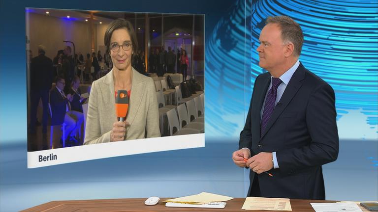 Schaltgespräch zwischen Diana Zimmermann und Christian Sievers. 