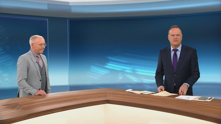 Studiogespräch zwischen Prof. Karl Rudolf Kort und Christian Sievers.