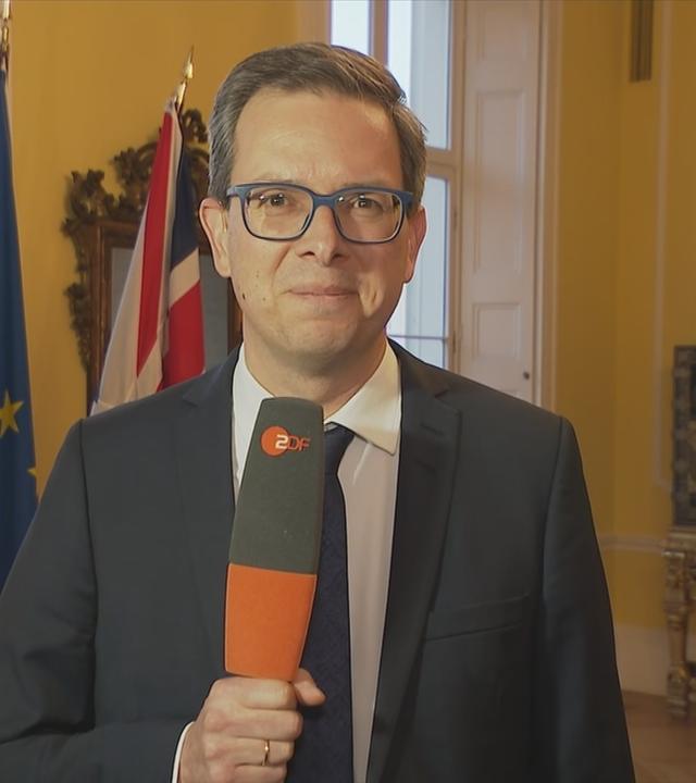 Wolf-Christian Ulrich, ZDF-Korrespondent im Gespräch mit Antje Pieper