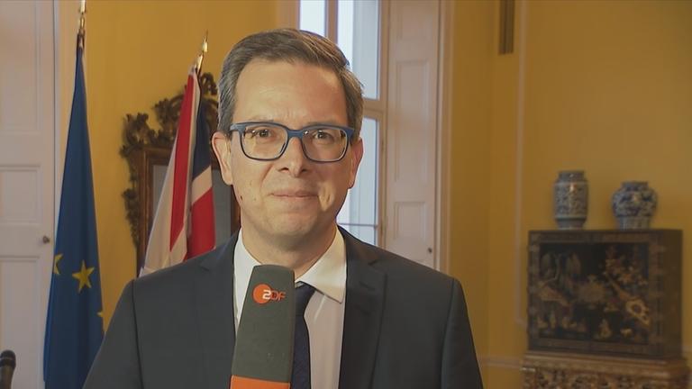 Wolf-Christian Ulrich, ZDF-Korrespondent im Gespräch mit Antje Pieper