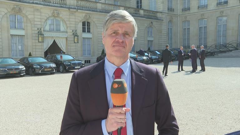 ZDF-Korrespondent Thomas Walde in Paris im Gespräch mit ZDF-Mima-Moderatorin Mirjam Meinhardt
