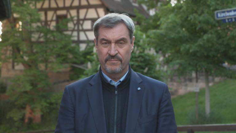 Markus Söeder, CSU-Parteivorsitzender im Gespräch mit Shakuntala Banerjee