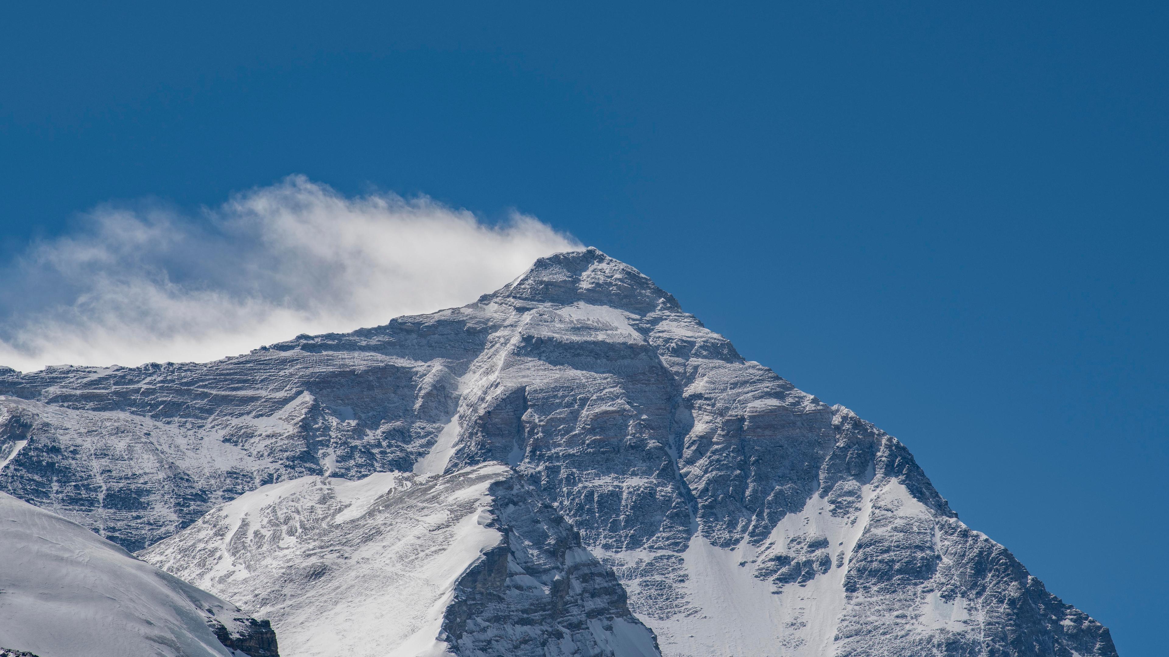 Auf den Gipfel des Mount Everest ohne Zeit im Basislager und ohne Höhenausgleich vor Ort. Möglch dank Xenon