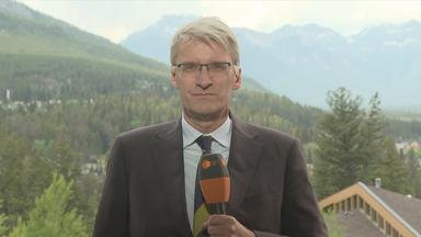Schaltgesrpäch mit Elmar Theveßen und Dara Hassanzadeh