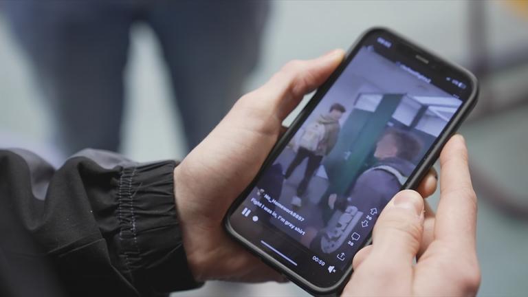 Debatte um Altersgrenze für soziale Medien