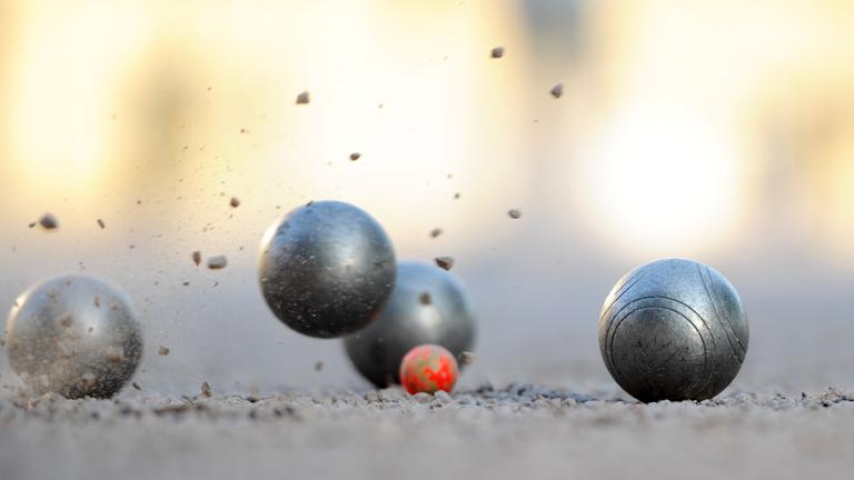 Nahaufnahme Petanque-Kugeln