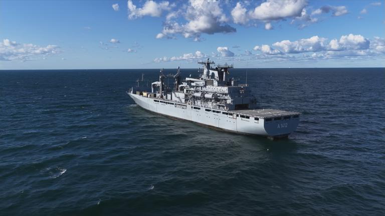 Versorgungsschiff Frankfurt am Main