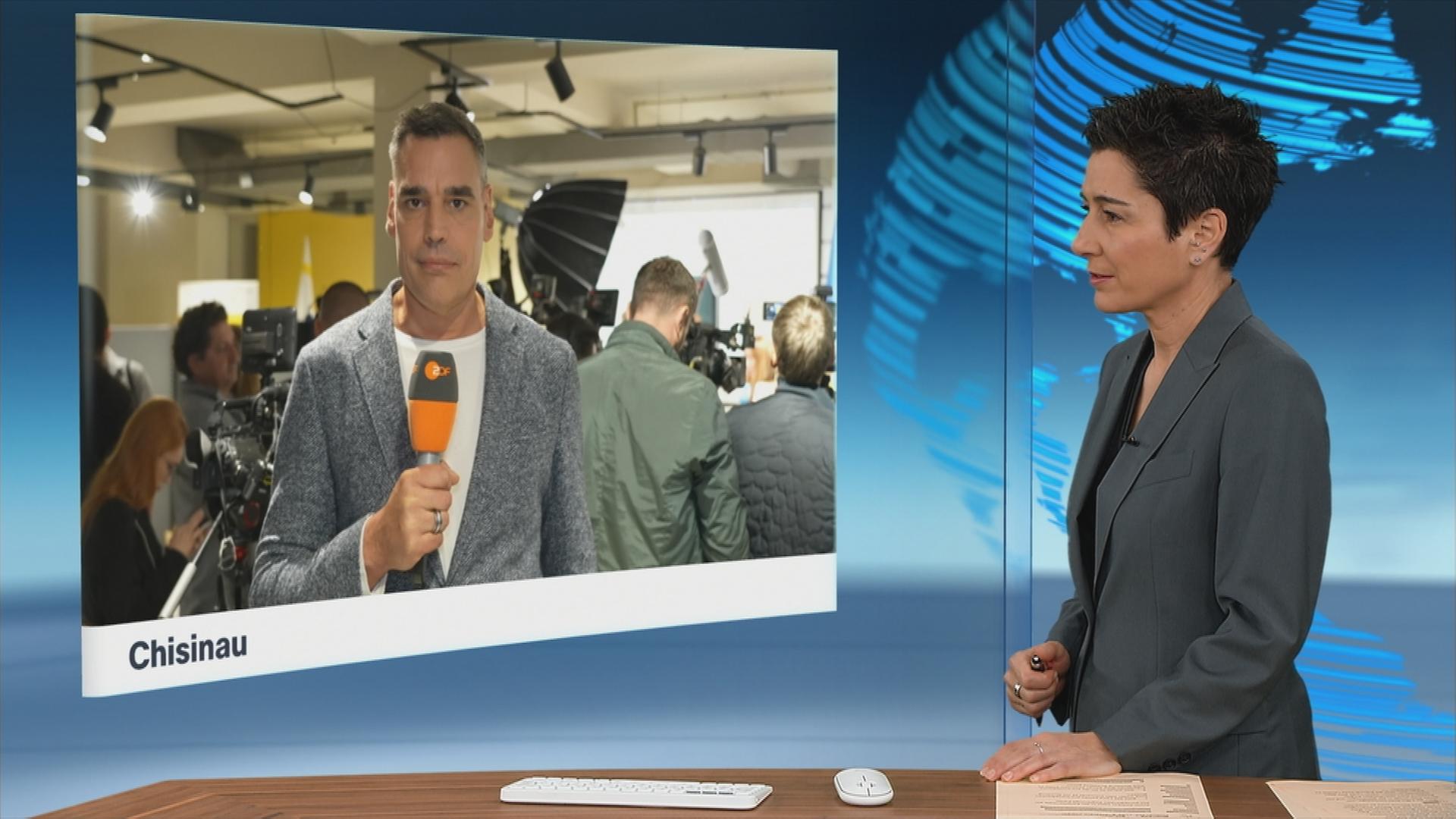 Schaltgespräch zwischen Hayali und Coerper