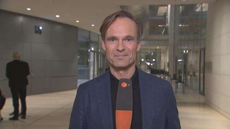 Schaltgespräch mit Wulf Schmiese beim Koaltionsausschuss