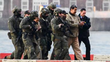 Nicolás Maduro und Ehefrau Cilia Flroes bei ihrer Ankunft Hubschrauberlandeplatz in Manhattan