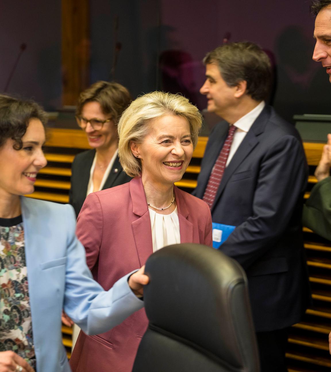 Ursula Von der Leyen, Präsidentin der Europäischen Kommission, vor der wöchentlichen Sitzung des Kollegiums der Kommissare im Hauptsitz der Europäischen Kommission in Brüssel, Belgien, Mittwoch, 04.03.2026