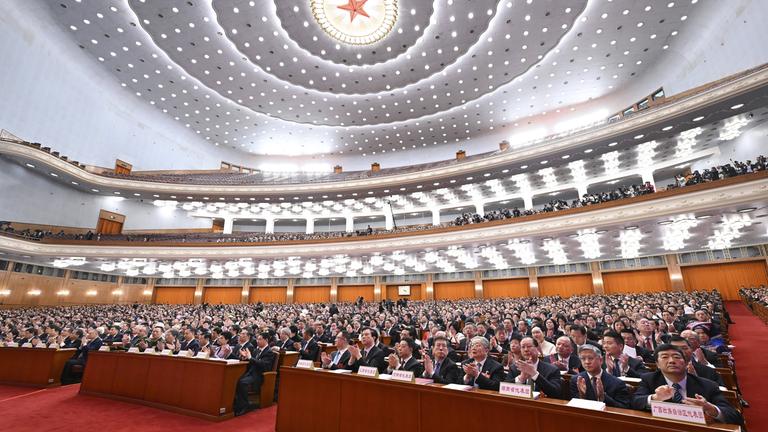 (260312) – PEKING, 12. März 2026 (Xinhua) – Die Abschlusssitzung der vierten Sitzung des 14. Nationalen Volkskongresses (NVK) findet am 12. März 2026 in der Großen Halle des Volkes in Peking, der Hauptstadt Chinas, statt.