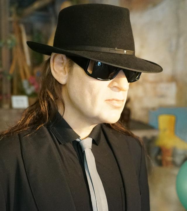 Udo Lindenberg wird 80: Das Panoptikum am Hamburger Spielbudenplatz feiert den Geburtstag des Panikrockers