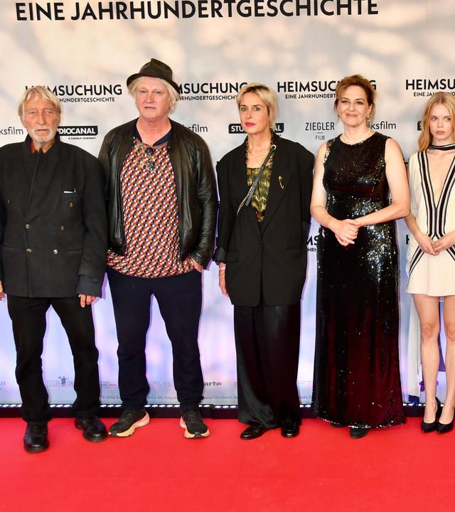 Wigand Witting, Detlev Buck, Susanne Wolff, Martina Gedeck, Maria Matschke Engel, Lars Eidinger, Ludwig Trepte, Premiere Heimsuchung - eine Jahrhundertgeschichte, Kino International, Berlin, 