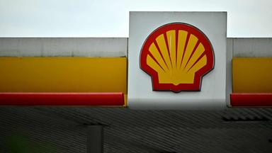 BRITAIN-ENERGY-EARNINGS-SHELL
