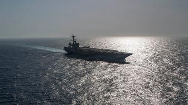 USS Abraham Licoln auf hoher See