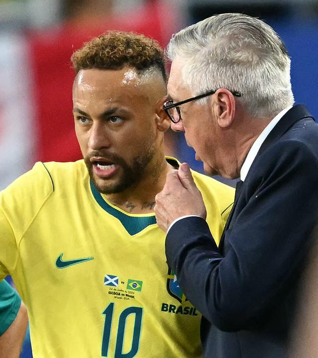 Brasilien bei der WM: Carlo Ancelotti und Neymar