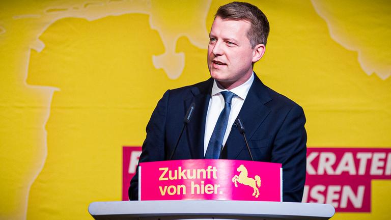 Henning Höne am Rednerpult