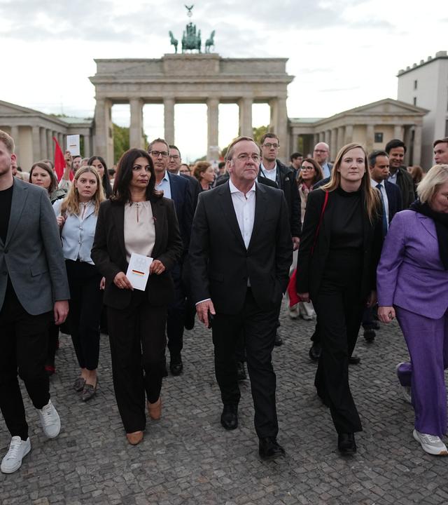 Konstituierende Landtagssitzung in Sachsen-Anhalt - Berlin