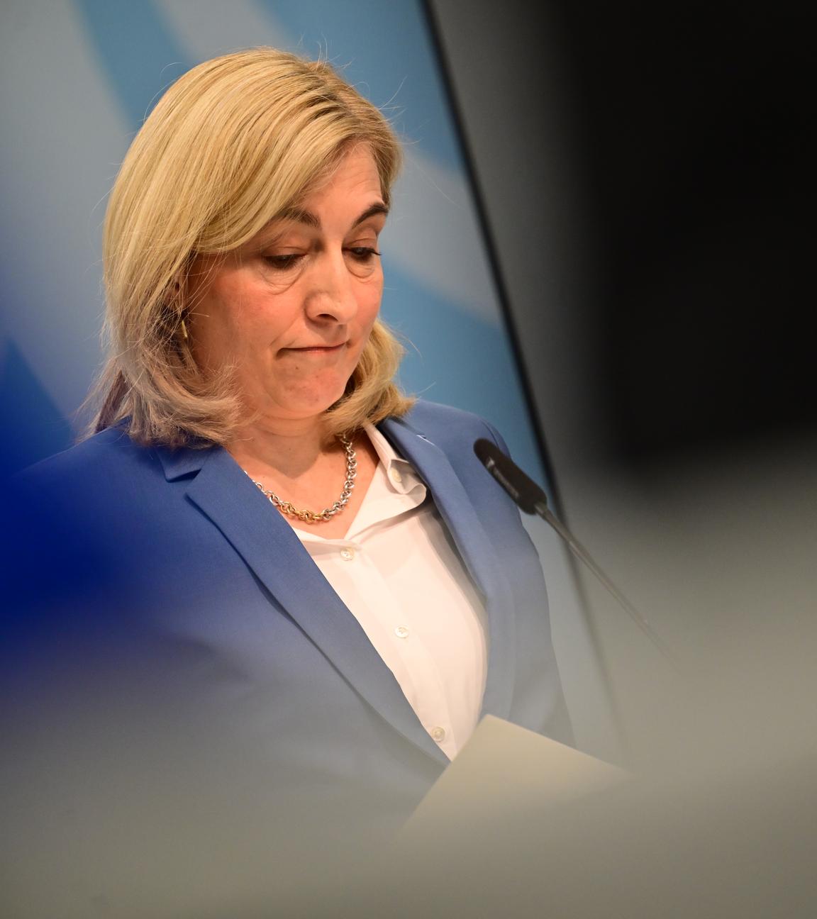 Ministerin Warken zur Finanzreform der gesetzliche Krankenkasse