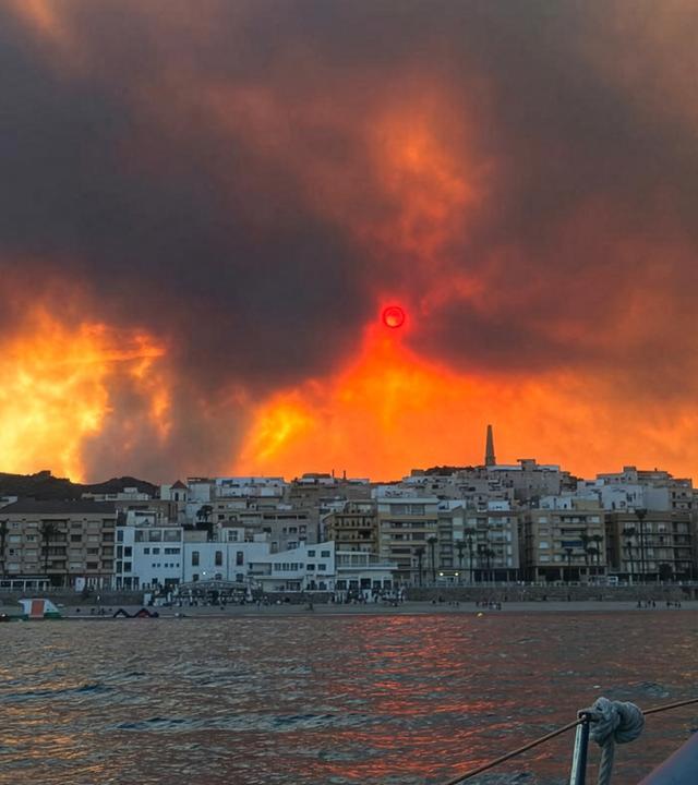 Gewaltiger Brand wütet in Andalusien