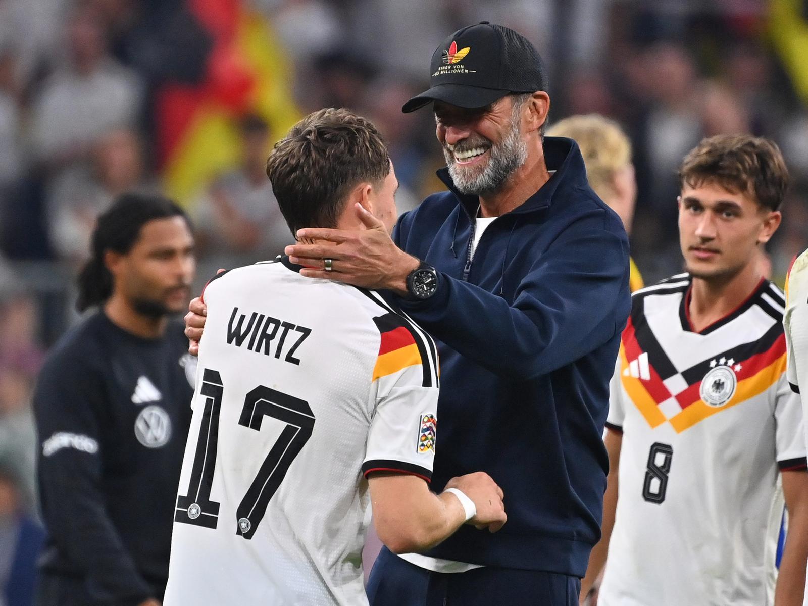 Das Sport-Wochenende: DFB-Elf, ManCity und Springreiten