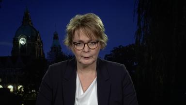 Schaltgespräch mit Innenministerin Niedersachsens von der SPD Behrens spricht im Interview über die AFD Hochstufung