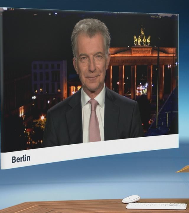 Schaltgespräch zwischen dem Moderator Christian Sievers und Ex-UN-Botschafter Heusgen 