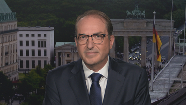Alexander Dobrindt im Schaltgespräch