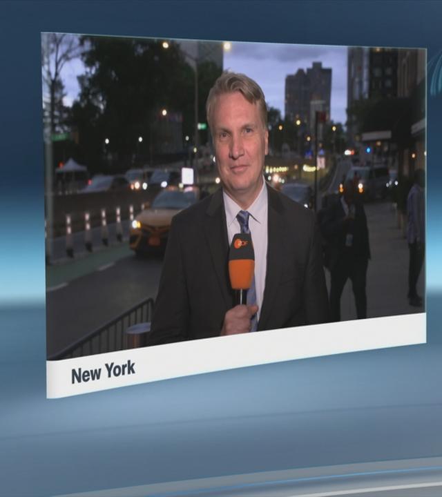 Schaltgespräch zwischen dem Moderator Christopher Wehrmann und dem ZDF-Korrespondent Andreas Kynast in New York.