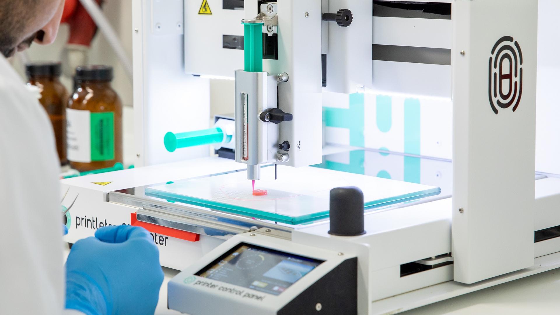 3D-Druck von Tabletten für Kinder am Universitätsklinikum Hamburg-Eppendorf 