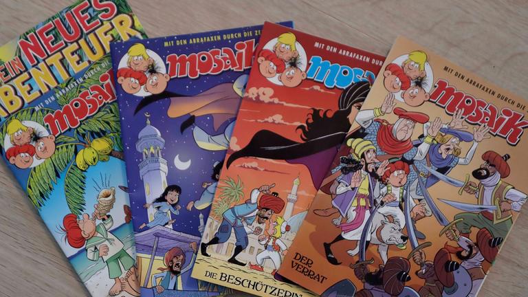 Kinderzeitschrift mit den Abrafaxe, die Helden der monatlich erscheinenden Comiczeitschrift Mosaik.