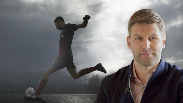Thomas Hitzlsperger und Benjamin Näßler (beim Fußballspielen)
