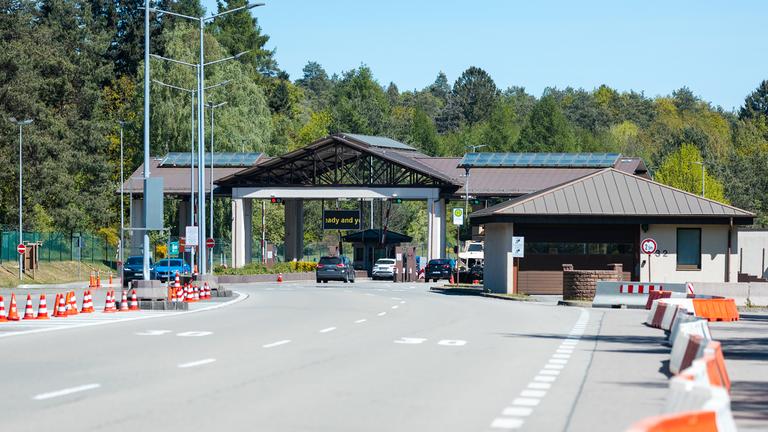 Der Eingang zur Ramstein Air Base in Ramstein-Miesenbach, einem der größten Stützpunkte des US-Militärs in Deutschland.