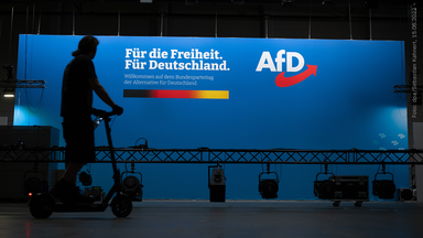 Willkommensplakat vom AfD-Parteitag.