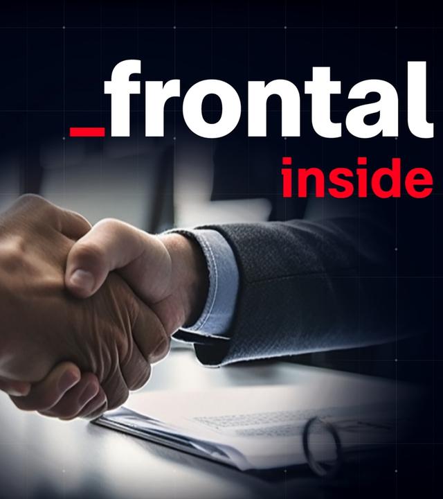 Handschlag zwischen zwei Menschen