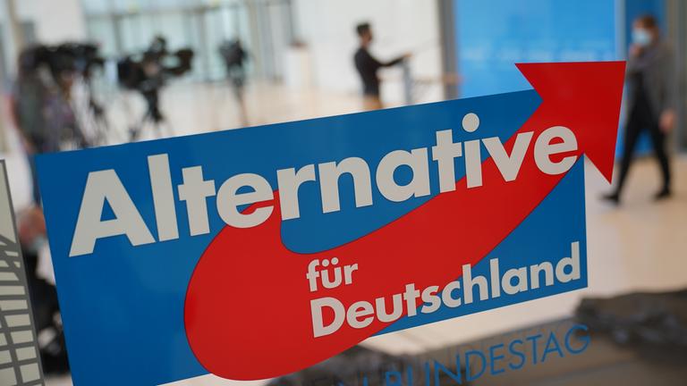 AfD Logo im Fraktionssaal der AfD im Deutschen Bundestag