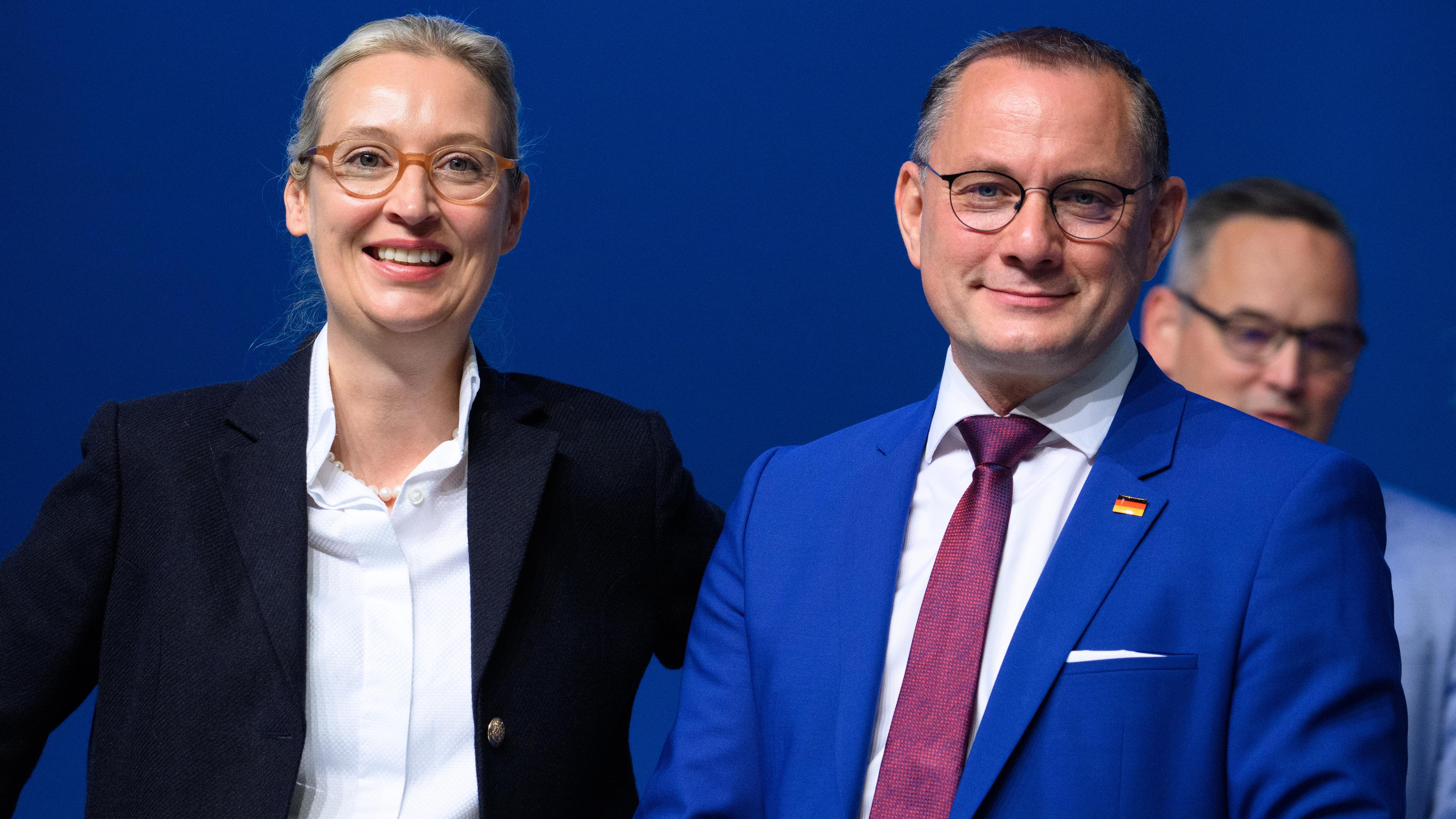 Alice Weidel und Tino Chrupalla auf dem AfD-Bundesparteitag in Essen