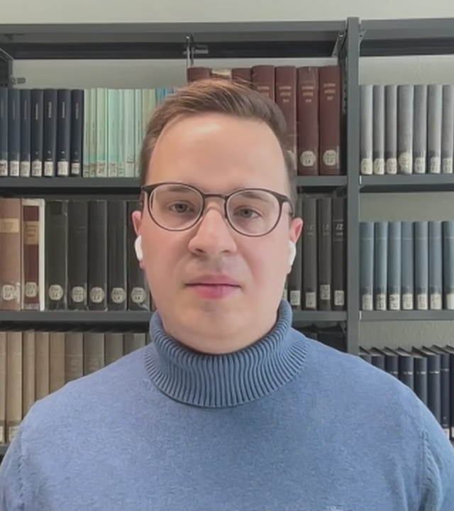 Jurist Luca Manns von Universität Köln bei ZDFheute live.