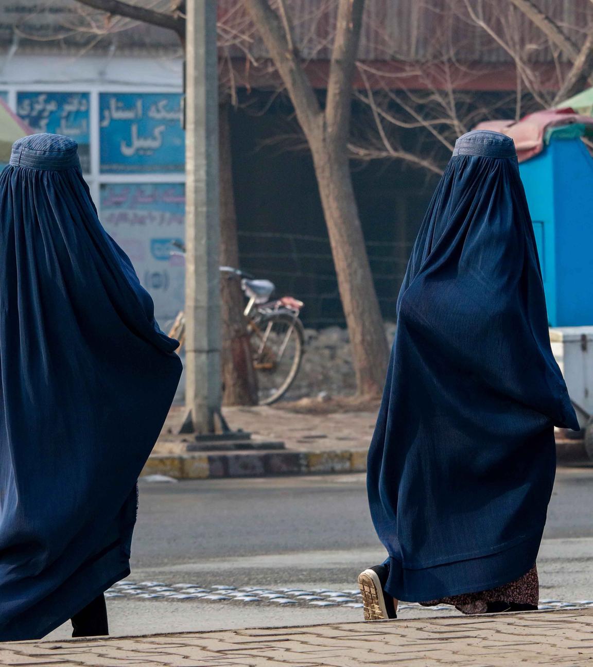 Afghanistan, Kabul: Afghanische Frauen in Burka