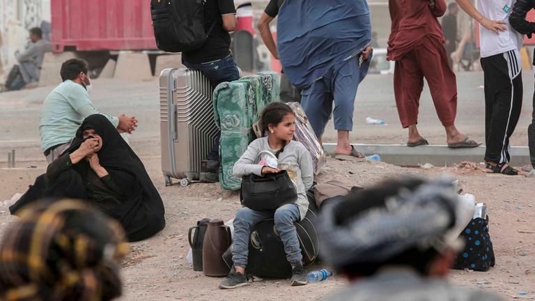 Afghanische Flüchtlinge in einem Camp in der Nähe von Islam Qala, Afghanistan am 11. Juli 2025.