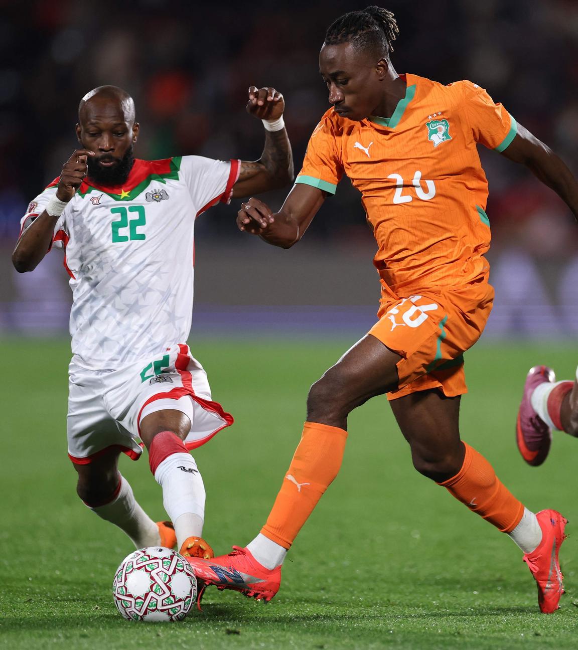 Der Ivorer Yan Diomande von RB Leipzig trifft im Achtelfinale des Afrika Cups gegen Burkina Faso