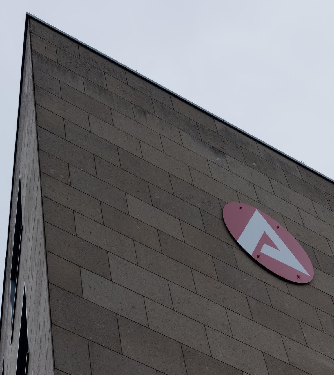 Gebäudefassade der Agentur für Arbeit in Düsseldorf
