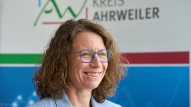 Cornelia Weigand, Landrätin des Landkreises Ahrweiler, im Interview zu fünf Jahre nach der Flut im Ahrtal.